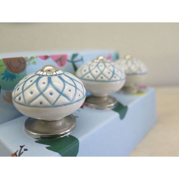 Instant Furniture Update Blue & White Geometric Ceramic Pull Knobs, Set Of 6 - Picture 5 of 9